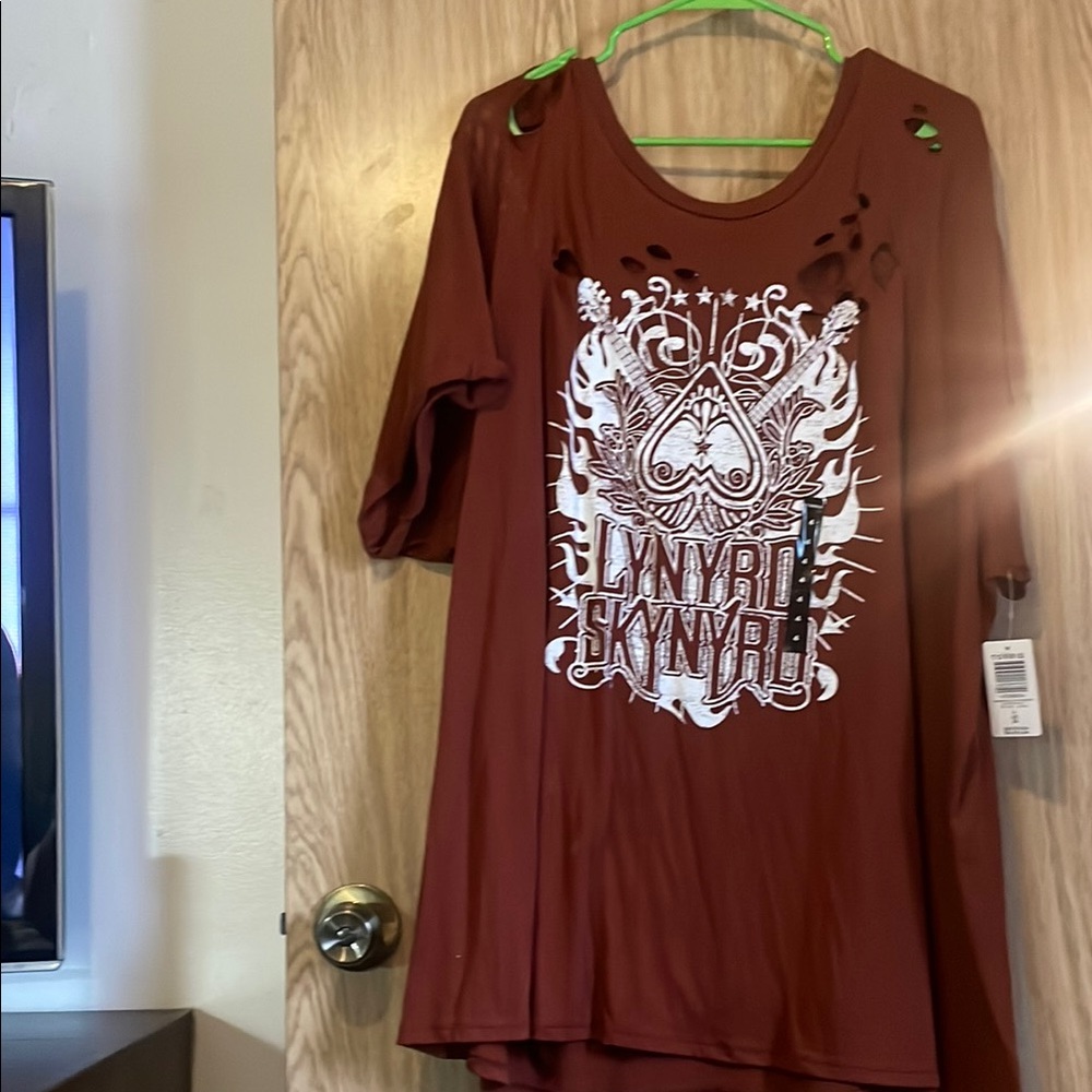 NWT Torrid Graphic Relaxed Tee in Brown and Orange - Picture 5 of 7